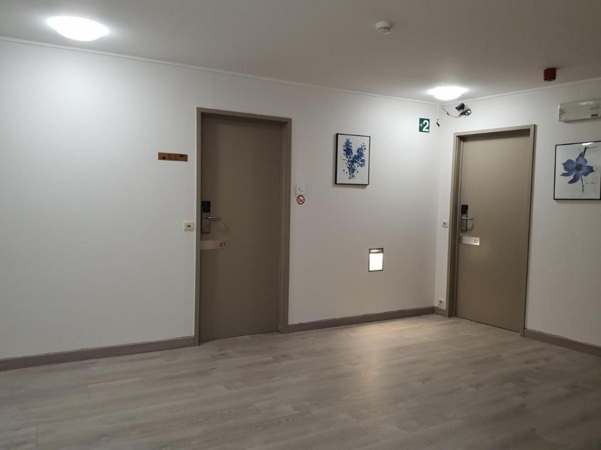 Hotel New Flanders Σιντ Νίκλαας Εξωτερικό φωτογραφία